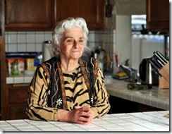 senior-woman-in-the-kitchen